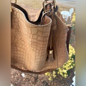 Elegant Tan Crocodile-Embossed Women's Bag geuine leather